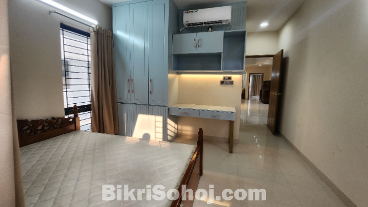 Rupayan City Uttara Luxurious Flat For Rent